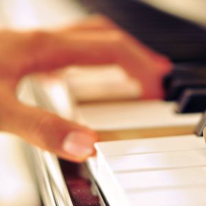 杨颖裸乳被爆❌白浆
